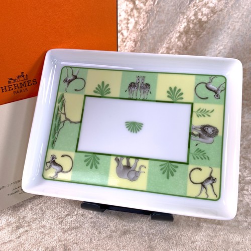 Hermes paris sushi plate - sushi,