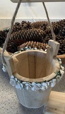 Flower Girl natural Wood