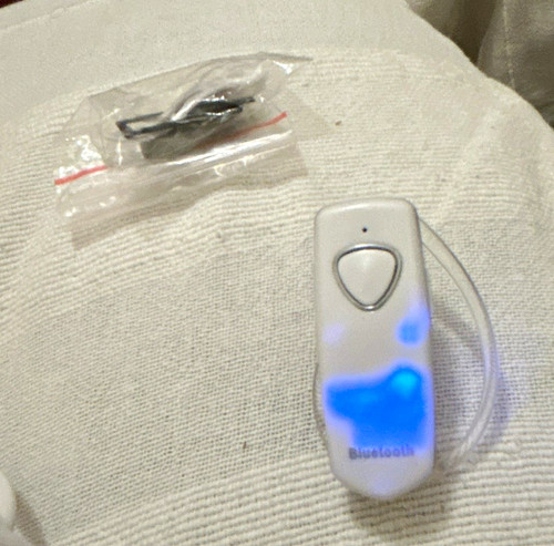 Bluetooth behind the ear - behind-the-ear, (bte)
