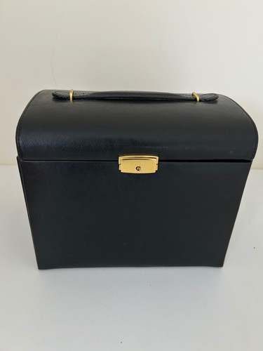 Large jewellery box with - jewellery,