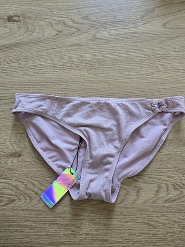 Bundle bikini bottoms - of, 2
