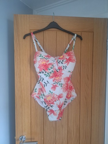 Womens pink and white floral
