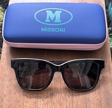 BRAND NEW CLASSIC BLACK