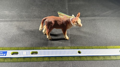 Hereford calf toy - , 2"