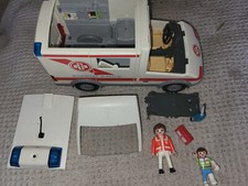 Playmobil 4221 ambulance - ambulance,