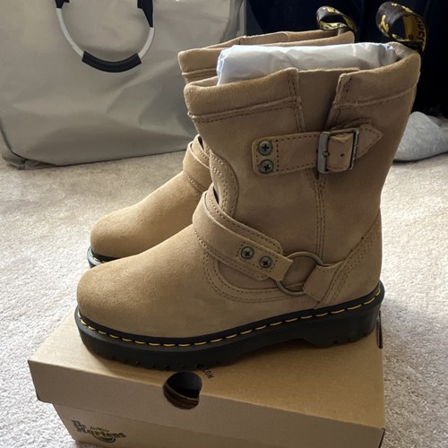 Martens women s - dr.,