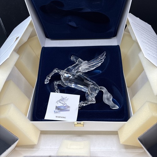 Swarovski crystal 1998 scs - crystal,
