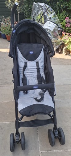 Chicco lightweight stroller - lightweight,