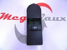 Astra H, Zafira B Front Passenger Electric Window Switch 13228881