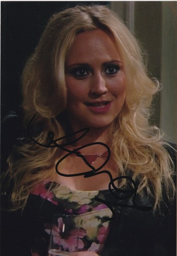 Amy walsh hand - **hand, signed**