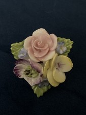 Coalport Bone China Floral Brooch Free Post Pre-owned Good Condition No Box