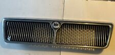 LANCIA THEMA MK3 1992-1994 Radiator grill. Late Version With Chrome Vertical Fin