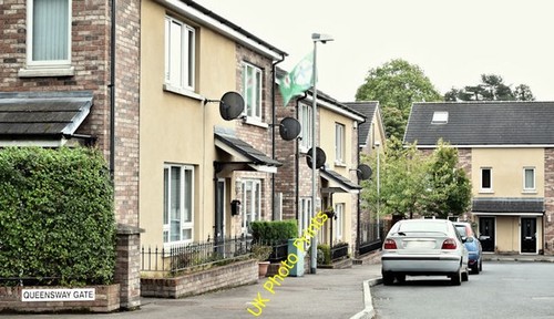 Photo 6x4 queensway gate - 6x4,