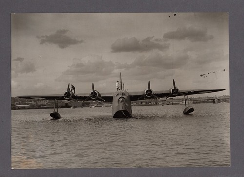 Short sunderland flying boat - sunderland,