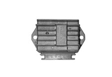 Voltage regulator for MOTO