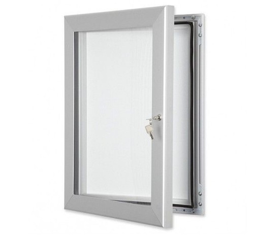 External lockable poster case