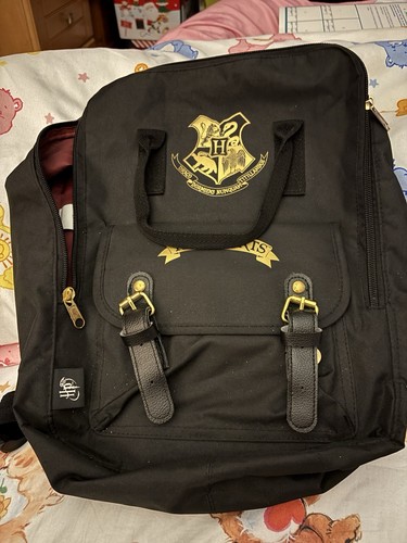 Harry potter hogwarts crest - hogwarts,