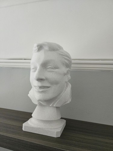 Beautifully printed statue - 3d,