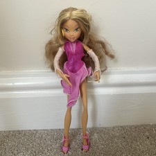 Winx Club Flora Doll 2004