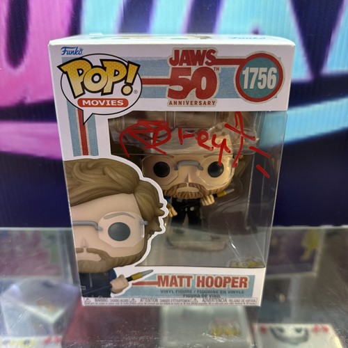 Matt hooper funko pop signed - matt,