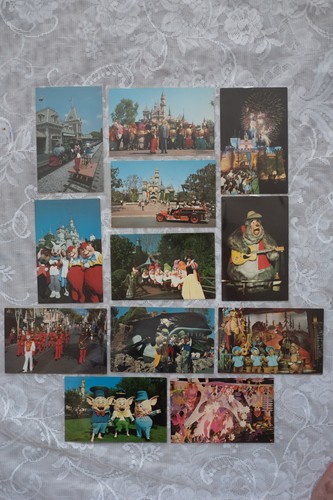 Vintage 60s disneyland - 12,