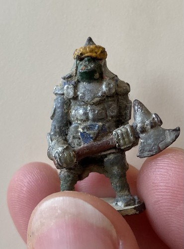 Warhammer vintage miniature - warhammer,