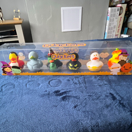 Quackers halloween duck - quackers,