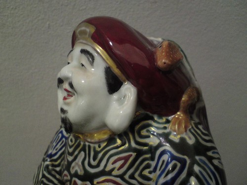 Kutani ware okimono figure
