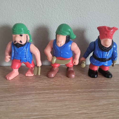 Vintage pirate figures - figures, –