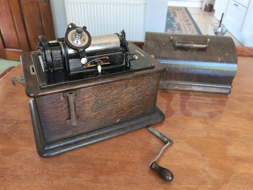 Thomas edison phonograph with - edison,