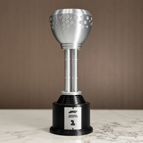 Suzuka trophy model - gp,