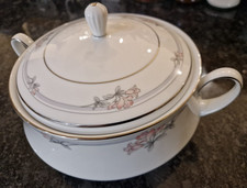 Noritake China CASSEROLE DISH Legendary Tarkington 3695 Platinum VINTAGE 90s NEW