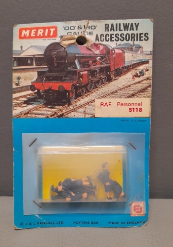Vintage diorama figures - vintage,