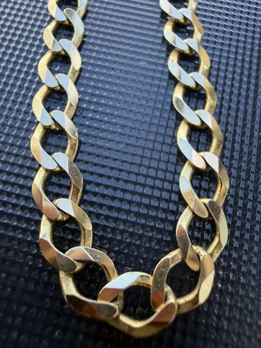 9ct yellow gold - yellow, flat