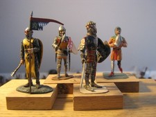 Job Lot-Various Knights,54mm