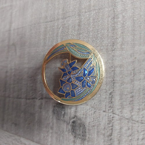 Vintage fish and crown - vintage, blue