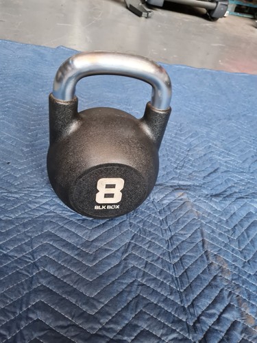 8kg blk box kettlebell - blk,