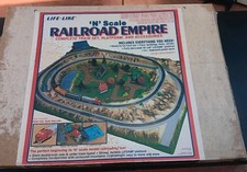 Vtg Life-Like N Gauge Railroad