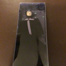 DeAgostini Disney Maleficent