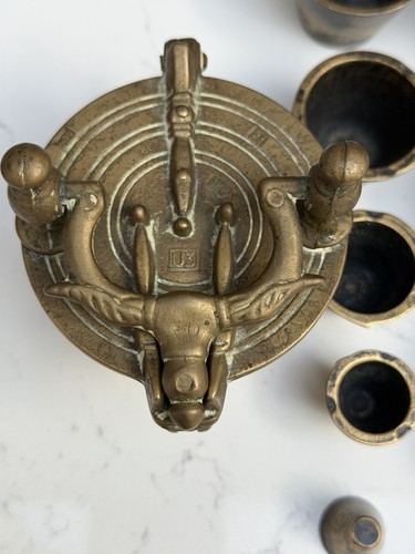 Vintage piece brass nesting - 8-piece,