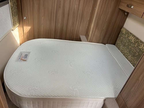 Caravan island bed double - island,
