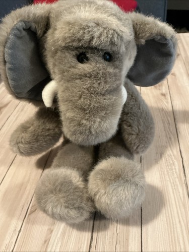 Vintage manhattan toys plush - manhattan,