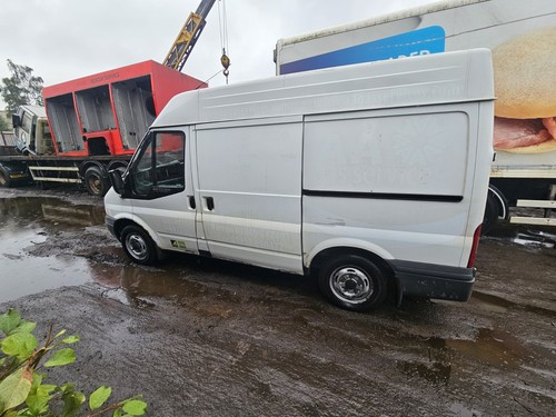 Transit side loading door swb - side,