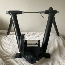 Saris High Quality Bike Trainer, Excellent Condition, Black Indoor Bike Trainer