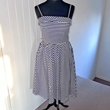 Atmosphere Blue White Stripe