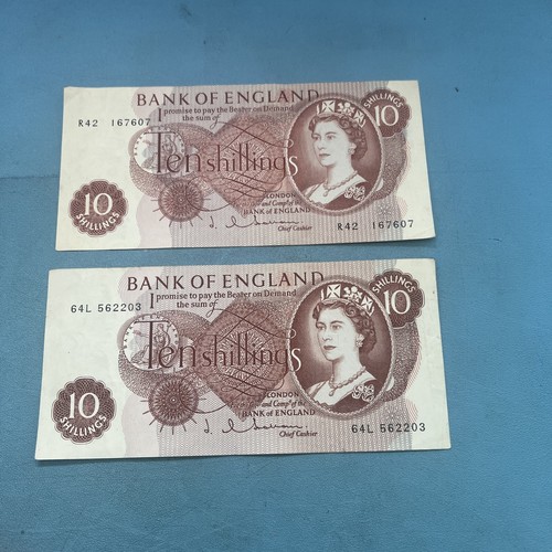 Ten shilling notes j q - ten,