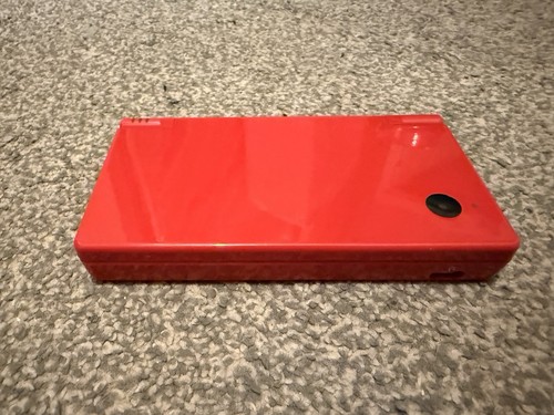 Nintendo dsi red - red, excellent