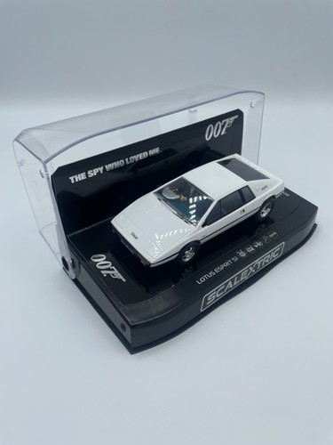 New scalextric lotus - new,