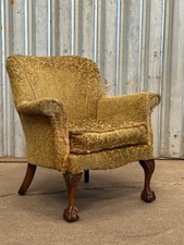 A 1920’s upholstered tub