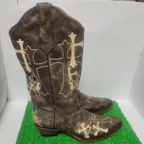 Circle distressed cowboy - circle,